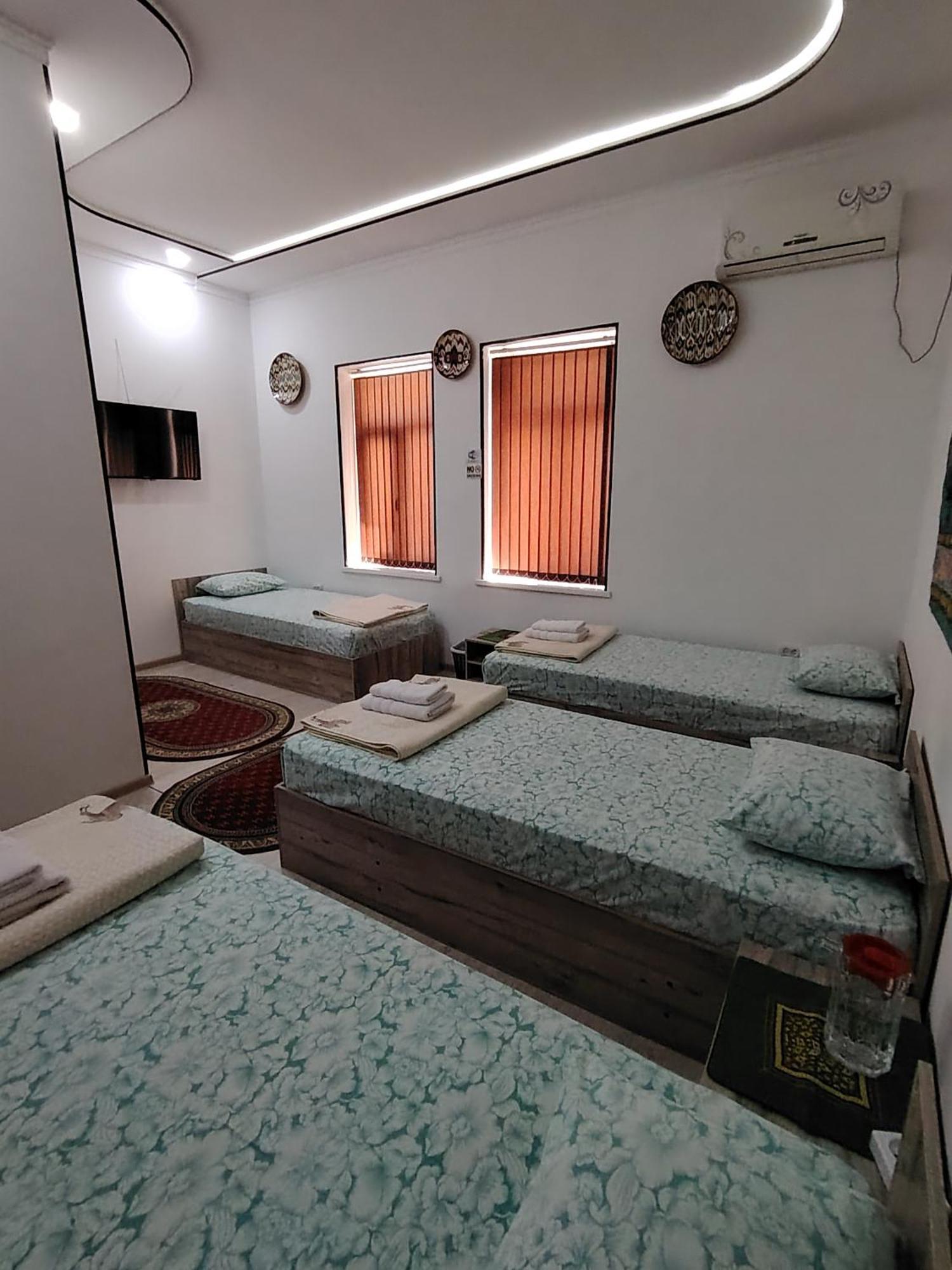 Kamir Guest House بخارى الغرفة الصورة
