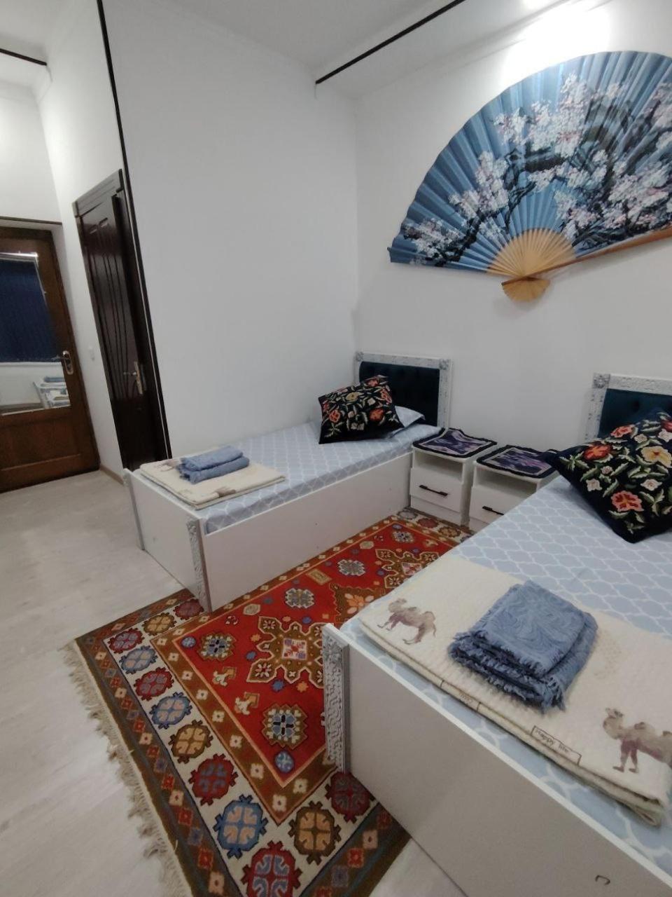 Kamir Guest House بخارى المظهر الخارجي الصورة